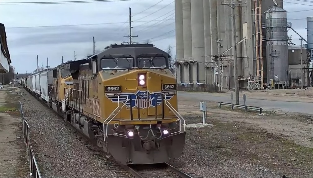RailWebcams's tweet photo. NEW: More live railway &amp; station webcams in the database today. New cams in the USA, Taiwan, Japan &amp; Germany.

Additional or replaced links for webcams in Japan, USA, Taiwan, Poland, UK, Netherlands &amp; more: https://t.co/3s0FrG7Zbs

#trains #railfans https://t.co/xLtfl68zkZ