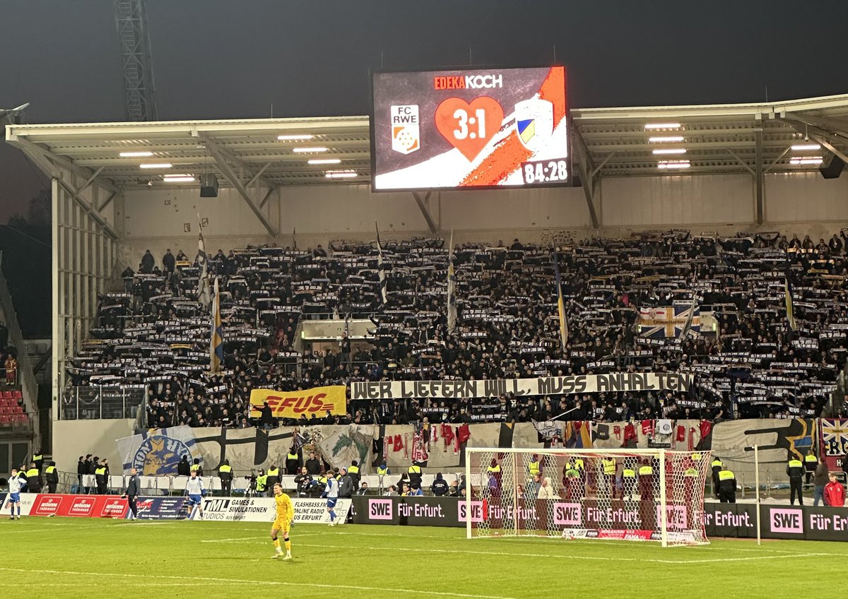 Jena heute beim Thüringen-Derby in Richtung Efus