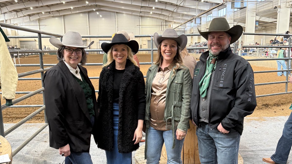 Amy Parsons tweet media