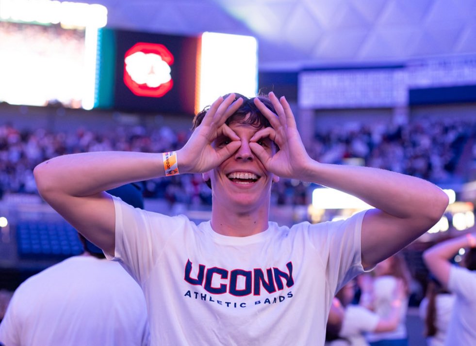 UConn Band tweet media