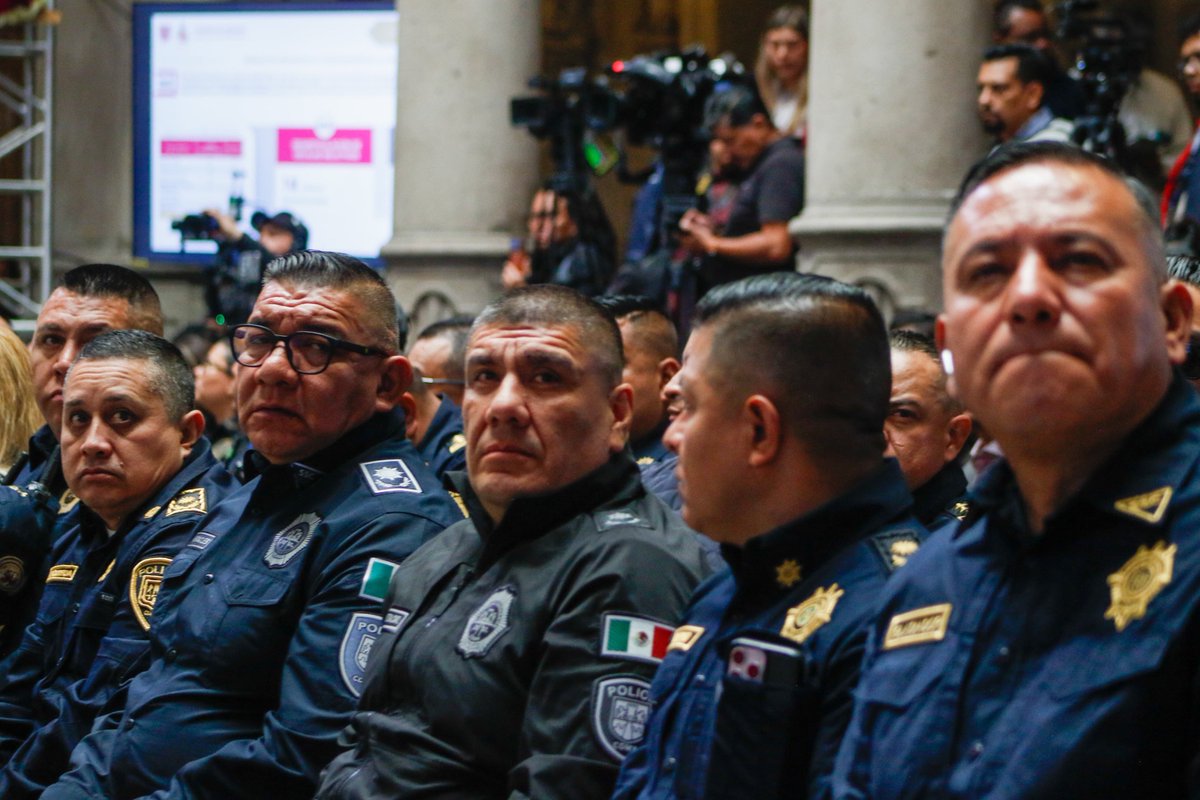 Gracias al fortalecimiento de la investigación, la persecución penal y la judicialización de los delitos, hemos logrado mantener a la baja los índices de violencia. En el primer trimestre de 2025, los delitos de alto impacto, los delitos diarios, feminicidios y homicidios dolosos