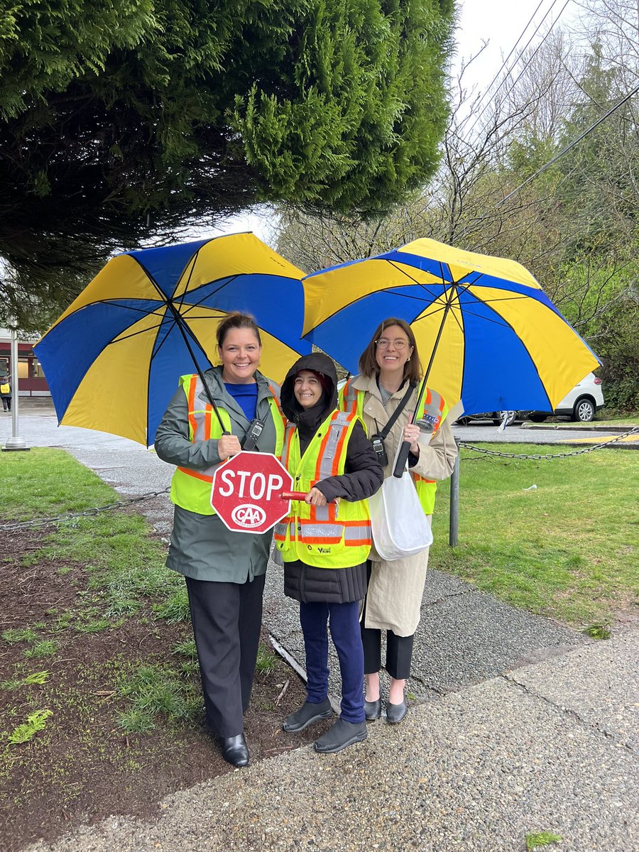 We were at <a href="/HeightsSeymour/">Seymour Heights Elementary</a> for a “surprise” safety blitz! Thank You to Admin Cindy &amp; Lauren, SHPAC Sarah, DNV Staff &amp; Bylaws, <a href="/icbc/">ICBC</a> <a href="/nvanrcmp/">North Vancouver RCMP</a> Traffic Team &amp; Speedwatch for supporting us today! Please slow down in school zones - speed limit is 30km/hr from 8 to 5pm 🚸📵🚶🏼‍♀️🚴🛴🚎🚓
