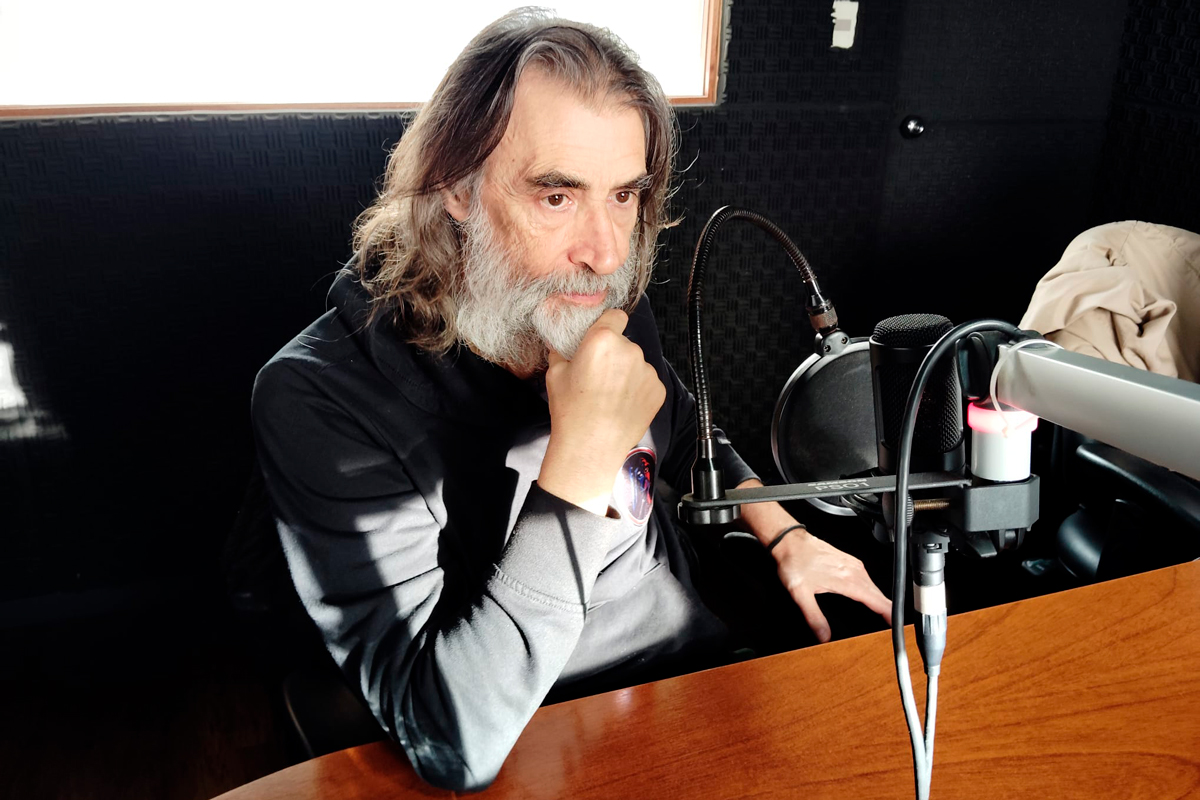 🎭 "Ronquillo, el funcionario de la Patria", unipersonal de #JorgeEsmoris |  El artista visitó #JuntosyPecadores 

👉 lc.cx/h_zX8V