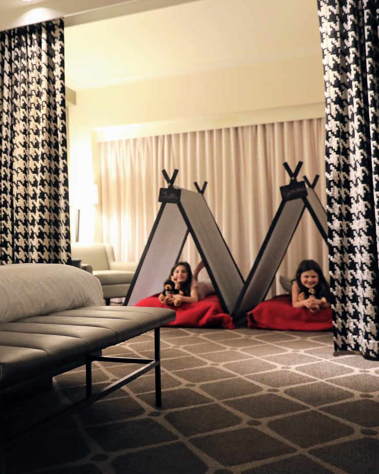 Hotel Commonwealth tweet media