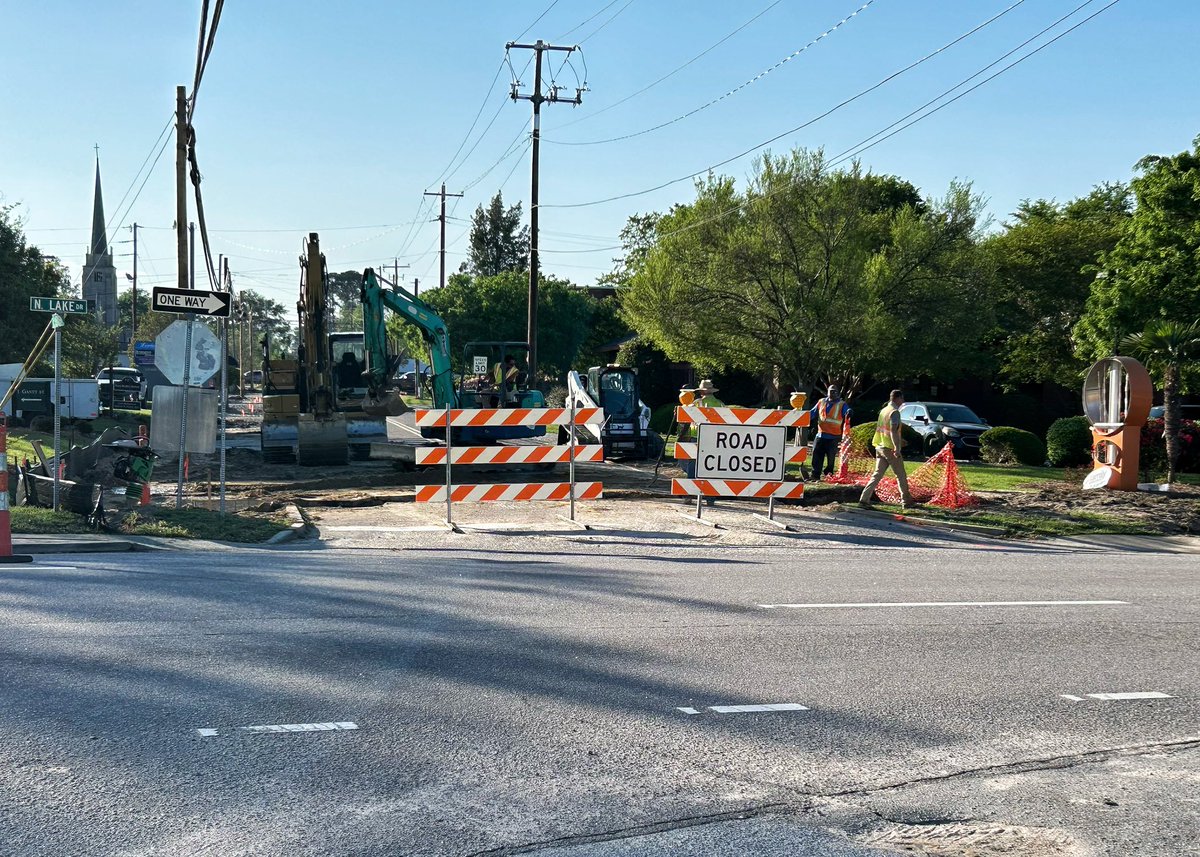 TRAFFIC ALERT - East Butler Street at North Lake Drive/SC-6 will be closed overnight while work continues on the sidewalk and roadway construction.

East Butler Street can be accessed by local traffic from North Church Street.