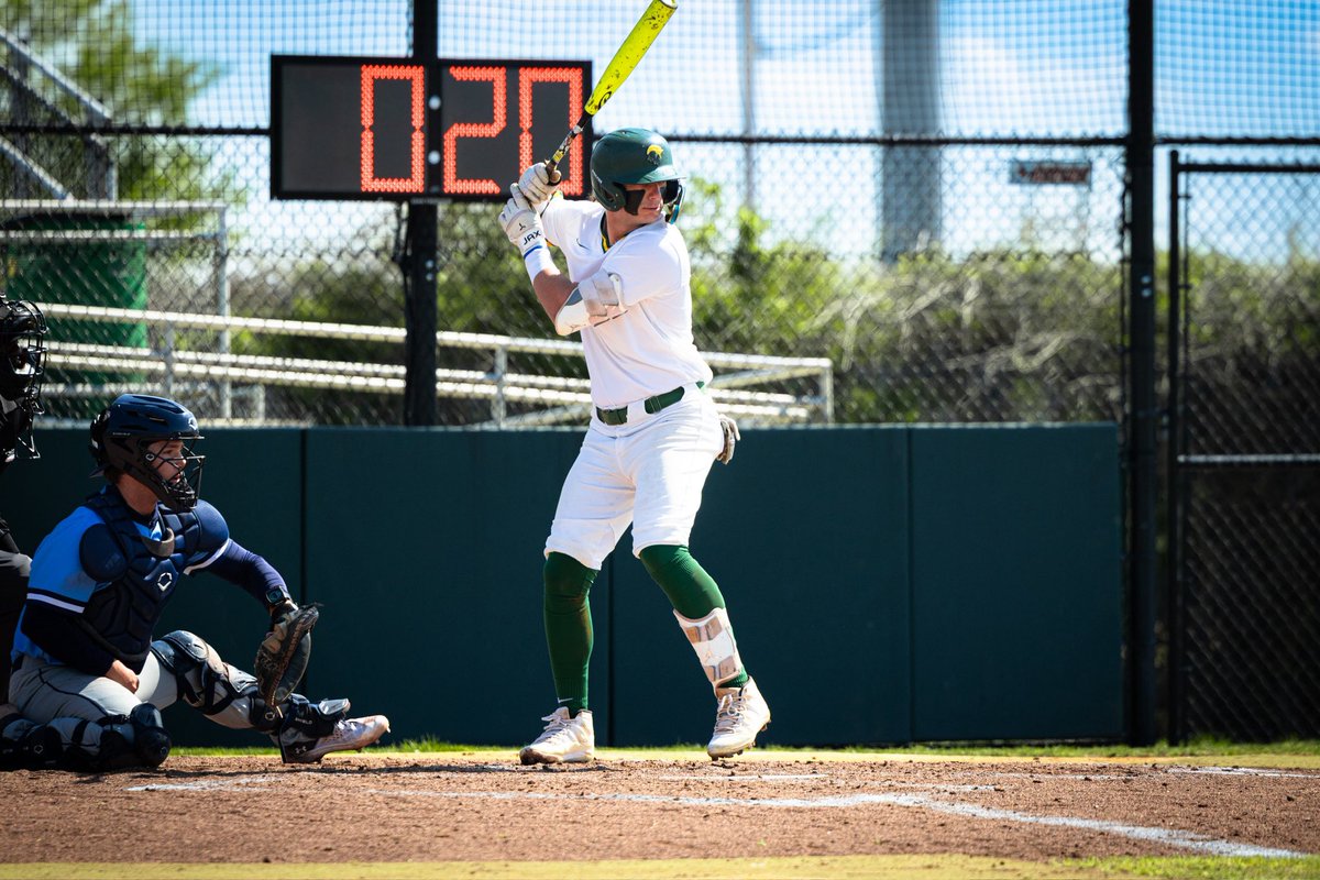 Let’s play ball ⚾️

#GoldStandard🔰
