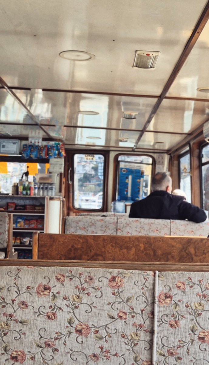 _nnurasln's tweet photo. kabataş - üsküdar 🫠 https://t.co/MMPyJPTlON