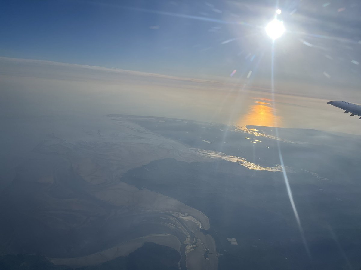 Gary J Macfarlane (@aberdeenepi) on Twitter photo Beautiful view tonight over the south lakes enroute to <a href="/manairport/">Manchester Airport</a> from <a href="/ABZ_Airport/">Aberdeen Airport ✈️</a> with <a href="/FlyLoganair/">Loganair</a> Beautiful view tonight over the south lakes enroute to <a href="/manairport/">Manchester Airport</a> from <a href="/ABZ_Airport/">Aberdeen Airport ✈️</a> with <a href="/FlyLoganair/">Loganair</a>
