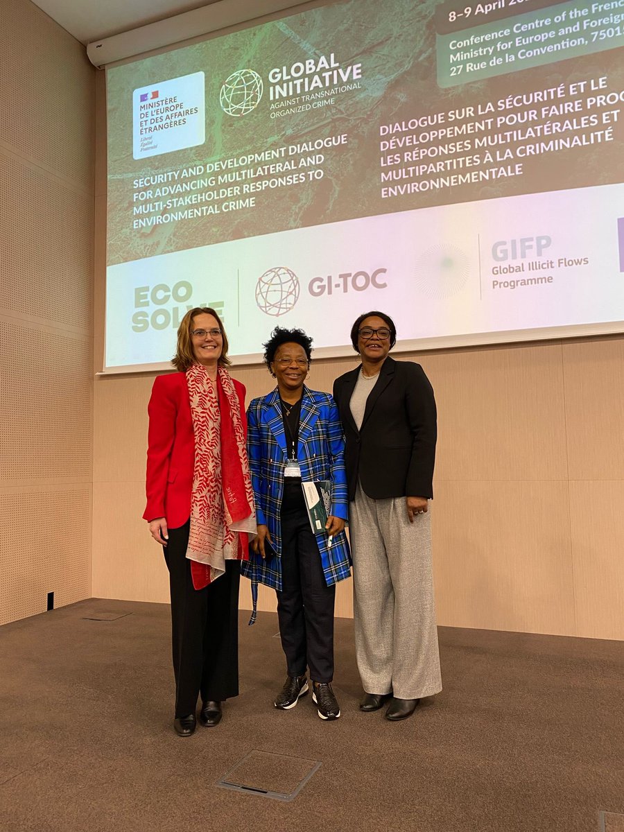 SalinaGrenet's tweet photo. Together with Gabon 🇬🇦, France is working within the #CBFP @cbfp_pfbc to step up the fight against environmental crime in the Congo Basin 🐒. Thank you to our panelists today ! A conference dedicated to this issue will be organised in #Libreville in July https://t.co/g0lH7Ov5Z0