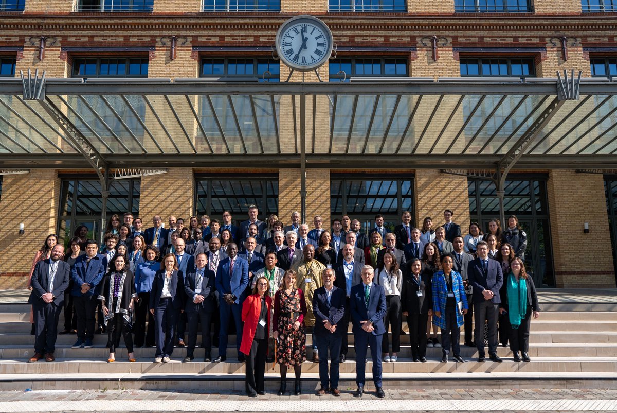 1/ Today in Paris, in collaboration with the Republic of France and with support from the EU’s GIFP,  we kicked off Day 1 of the Security and Development Dialogue on multilateral and multi-stakeholder responses to environmental crime. 🌍

<a href="/francediplo_EN/">France Diplomacy 🇫🇷🇪🇺</a> <a href="/EU_FPI/">EU Service for Foreign Policy Instruments 🌐</a>