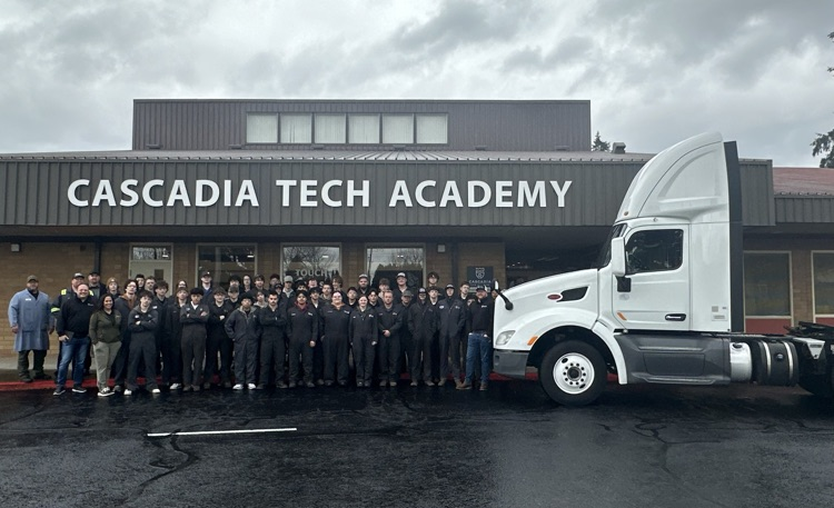 CTAFoundation1's tweet photo. A HUGE THANK YOU TO OUR FRIENDS AT FedEx Freight, Inc. - Today they donated this beautiful 2018 Peterbilt Semi-Truck!  Our Diesel Students (and instructors) our super excited to begin learning on this rig! https://t.co/88Tf6GjmyR