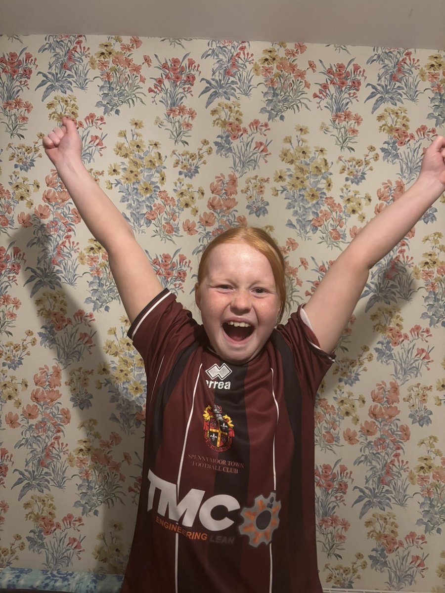 Megan Clark tweet media