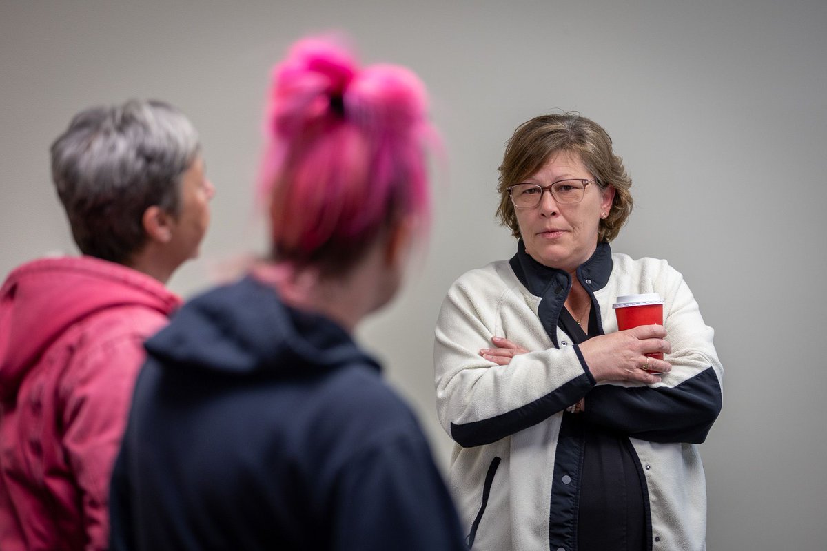 UniforTheUnion's tweet photo. At the second stop of Unifor’s Health Care and Social Services tour, Health Care Director Kellee Janzen, Ontario Regional Director Samia Hashi, and Assistant to the National Officers Kelly-Anne Orr met with frontline workers in Chatham to hear directly from those who keep our health care services running.