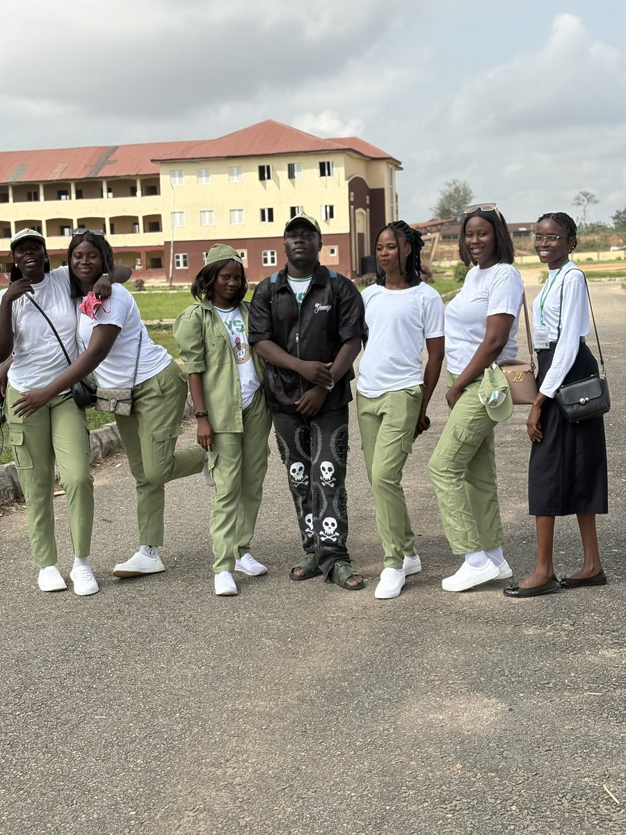 olabamidelebam's tweet photo. 🇳🇬 📍Osun State!💌 https://t.co/h8JwUwtyqF