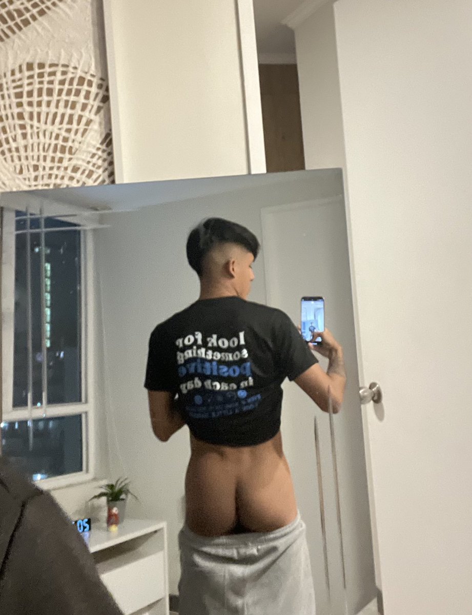 alexhugecock08's tweet photo. Cuál te quieres comer ? 😈 🍆o🍑 https://t.co/TQy1HEcdCi