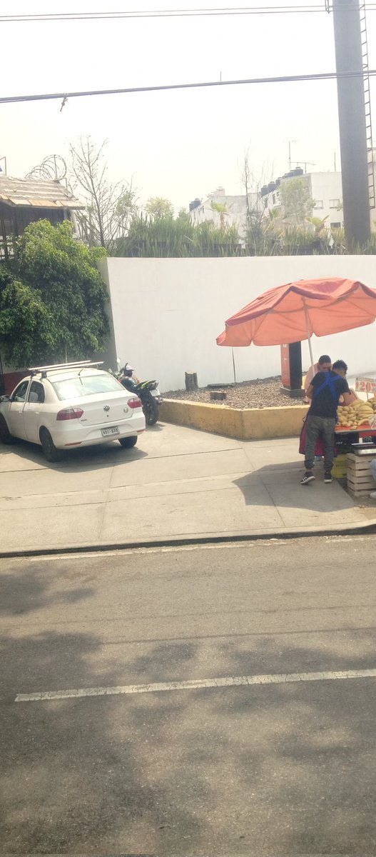 Que rápido abrieron el <a href="/kfc/">KFC</a> de frente a patio Tlalpan de Av insurgentes sur y que mordida dieron por ese delito ambiental o cual fue el acuerdo <a href="/SEDEMA_CDMX/">Secretaría del Medio Ambiente</a> <a href="/TlalpanAl/">Alcaldía Tlalpan</a> <a href="/Gabyosoriohdz/">Gaby Osorio</a>