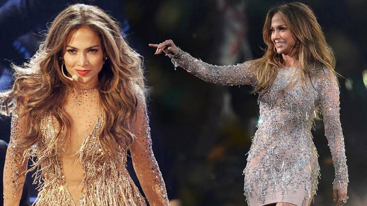 gazetepaparazzi's tweet photo. TÜRKİYE’YE GELİYOR 
#JenniferLopez “JLO Live In 2025” dünya turnesi kapsamında Türkiye’de iki konser verecek.
🔻 1 Temmuz Antalya
🔻 4 Temmuz İstanbul (Yenikapı Festivalpark) https://t.co/H3dQ7bqf4I