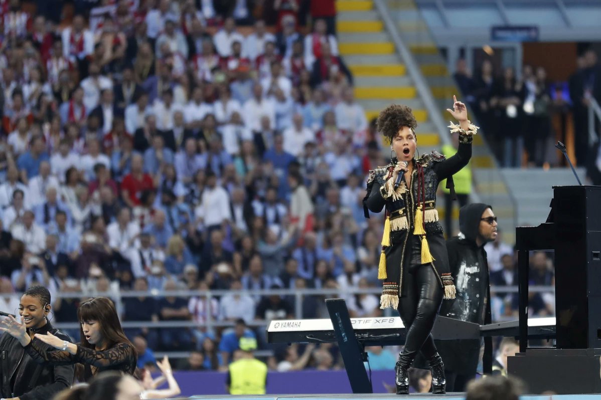 IconAdeyemi's tweet photo. Pepsi to Bring Pre-Game Concerts to Women’s Champions League Finals in New UEFA Sponsorship Deal
https://t.co/UPYaAspITf https://t.co/kcaxYOxHyp