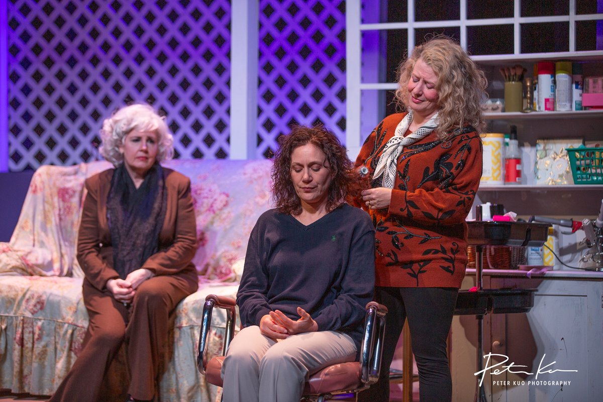 🎭  “Exceptionally talented cast… easy, believable chemistry… these women actually seem like lifelong friends.” 💐 Don’t miss Steel Magnolias at Chapel Street Players! 4 shows left! 🎭
 - mailchi.mp/7e9b9459a7e4/c…
