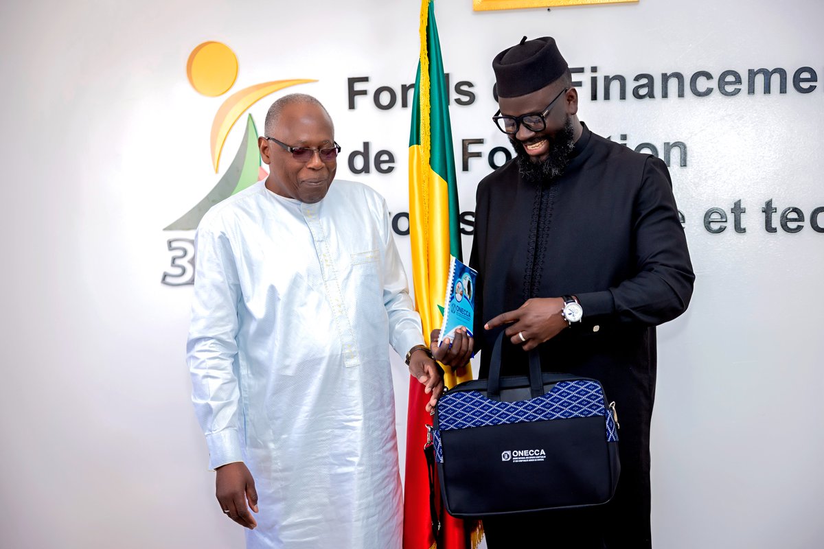 fondsfpt's tweet photo. Partenariat 3FPT- ONECCA : Des milliers d’assistants comptables formés et insérés d’ici 2027
Ce mardi 8 avril 2025, le Dg du 3FPT, Dr Babo Amadou BA, a reçu une délégation de l’Ordre National des Experts Comptables et des Comptables Agréés, conduite par le président, M. Mor Dieng https://t.co/n9N9gT6ZUI