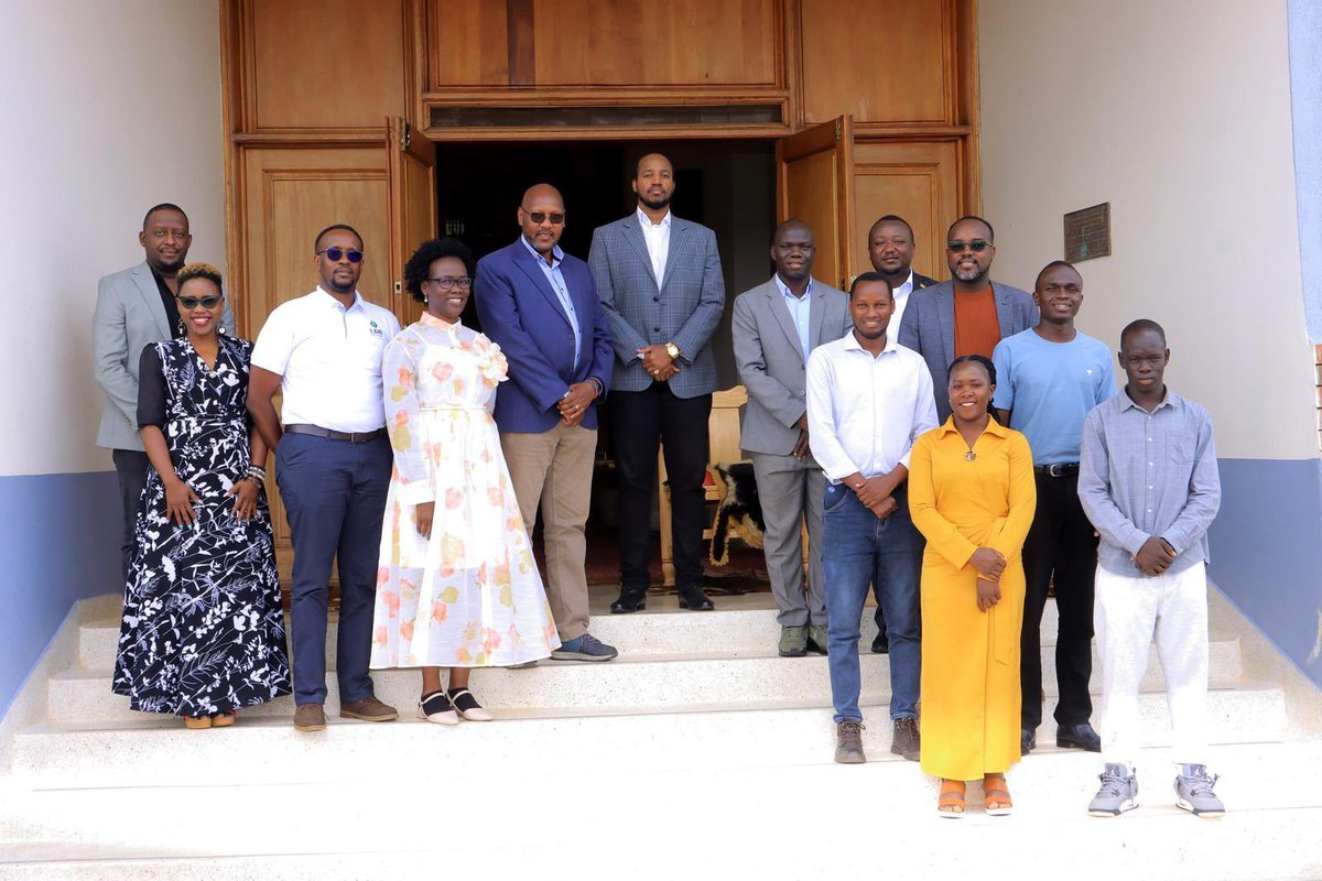His Majesty King Oyo of Tooro Kingdom (@kingoyoofficial) on Twitter photo I had a productive meeting today with a team from <a href="/UDB_Official/">Uganda Development Bank Ltd</a> at Karuziika Palace. We explored partnership opportunities, particularly in the areas of tourism and education. We brainstormed ideas for creating a Tooro Tourism Circuit and enhancing education through skilling.We I had a productive meeting today with a team from <a href="/UDB_Official/">Uganda Development Bank Ltd</a> at Karuziika Palace. We explored partnership opportunities, particularly in the areas of tourism and education. We brainstormed ideas for creating a Tooro Tourism Circuit and enhancing education through skilling.We