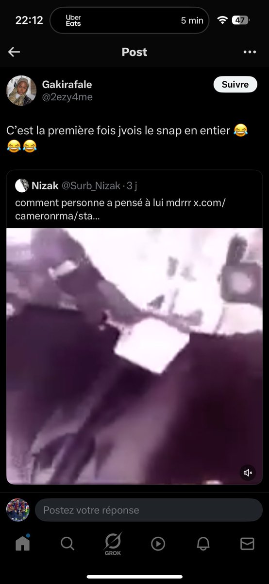 Llb_Barca's tweet photo. @2ezy4me Des mecs qui rigolent pour une crêpe c’est pas drôle mais un mec qui bande en vidéo visiblement sa te fait rire ? https://t.co/huManFsGdV
