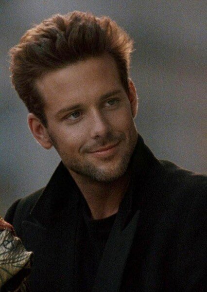 Beelenzies's tweet photo. Mickey Rourke in the 80’s

#CBBUK https://t.co/5weiwhsNHp