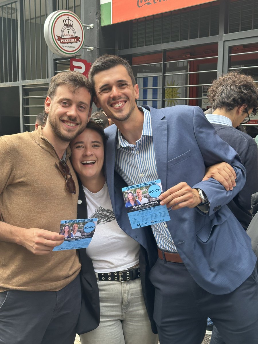 matildeantiauy's tweet photo. Presentamos la lista 40-CH en la Corte. Ahora el tramo final! #MatildeHace https://t.co/staKORdqyN