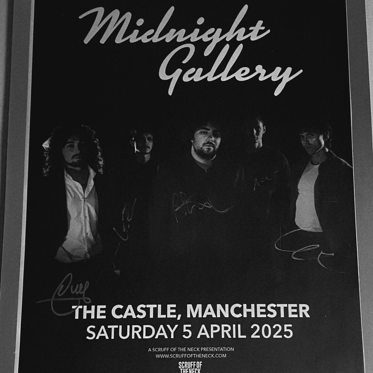 mgallerymusic's tweet photo. Still can’t get over Saturday night at The Castle, Manchester — one for the books.

The remainder of our exclusive merch from the show is now available online for the first time ➡️

▶️ Latest single ‘Seven’ on Limited Edition CD.
▶️ Hand-signed poster from The Castle show. https://t.co/gIqUvENkfL