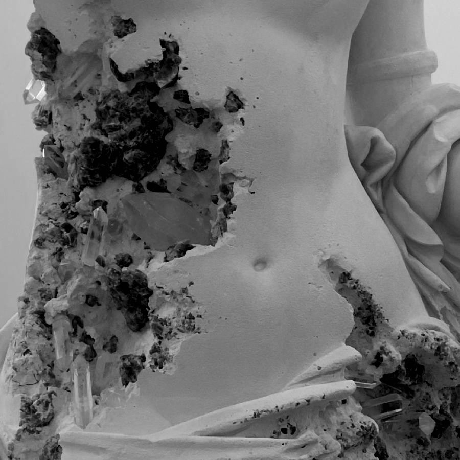 не думал, что окажусь тут по собственному желанию, да и после таких напряженных дней.

однако спасибо за аудиенцию, ваше императорское величество