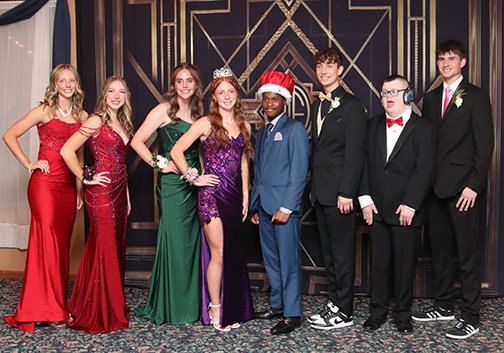 NewsregisterANR's tweet photo. Aurora High School crowned its king and queen Saturday night during prom festivities at The Leadership Center. Pictured from left are: Addison Fahrnbruch, Makenna Oswald, Piper Oswald, queen Hannah Janda, king Emmanuel Zhakata, Jake Cattau, Quinton Lange, Rylan Bartek. https://t.co/4UCm5Dx43c