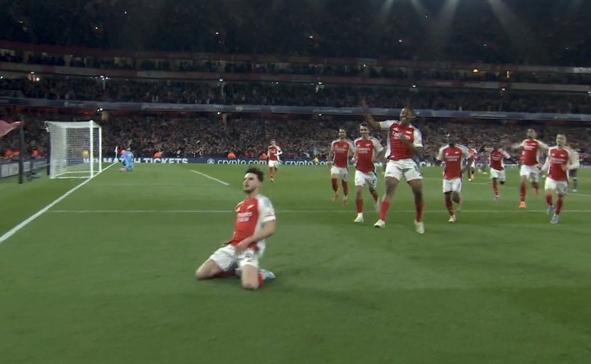 📸 - WHAT. A. PICTURE.