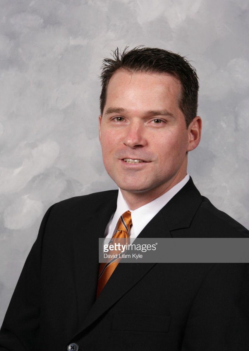 Alex Bunker tweet media