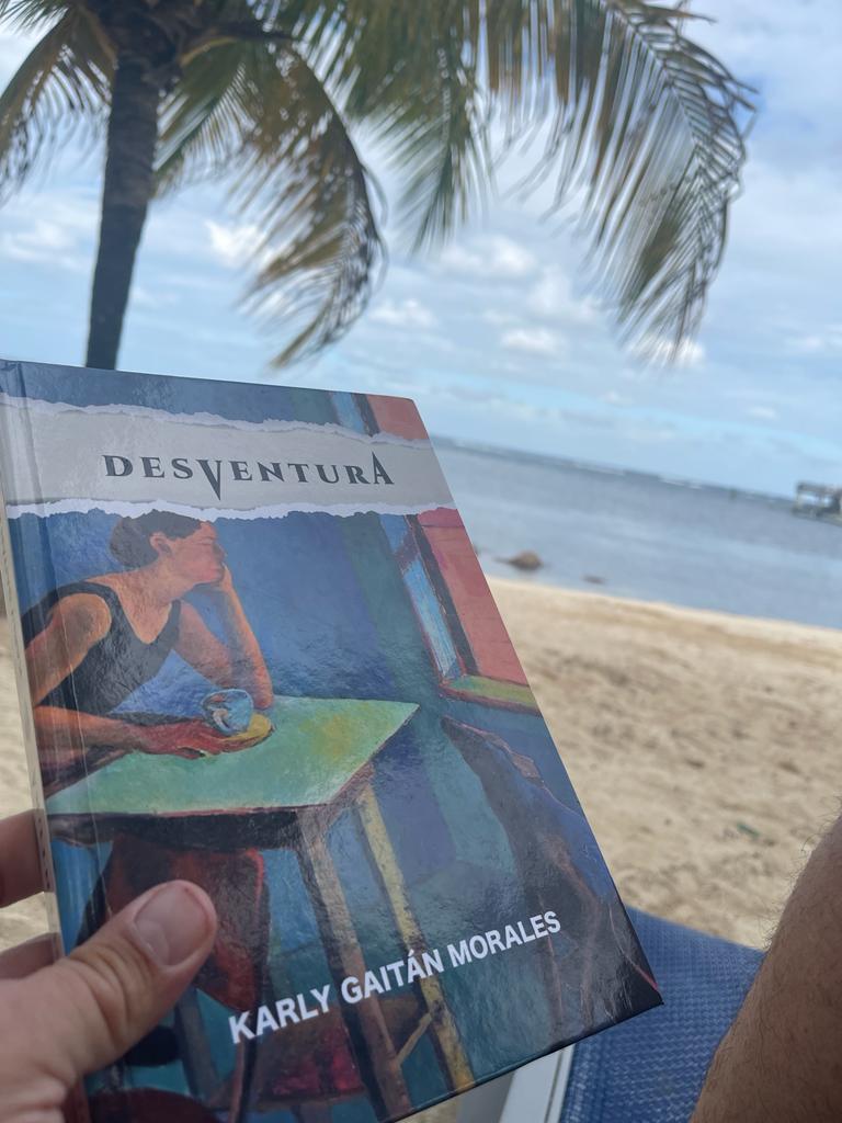KarlyGaitan's tweet image. Me envían de Roatán, Honduras.
#books #bookslover #Thriler #author #Hardcover #readers #luxurybooks #nicaraguanliterature @amazon  @literatotienda