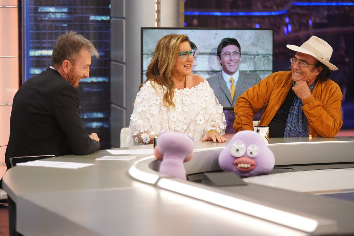 El_Hormiguero's tweet photo. Las fechas de los conciertos de Romina Power &amp; Al Bano: 
- 24 de mayo: Madrid (Movistar Arena)
- 8 de julio: Barcelona (Festival Les Nits de Barcelona)
- 18 de julio: A Coruña (Festival Son do Nordés)
- 27 de agosto: Marbella (Starlite Festival)
#RominaAlbanoEH https://t.co/ZxQHSEuU4Z