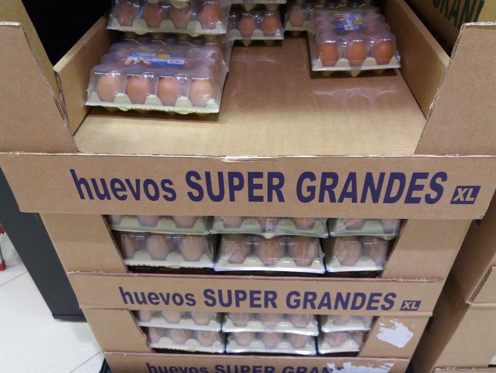 Esto es como cuando el CEO de Xbox creo que fue, dijo eso de "tenemos otro producto para quien no esté conforme o no pueda permitirse Xbox One, se llama Xbox 360".