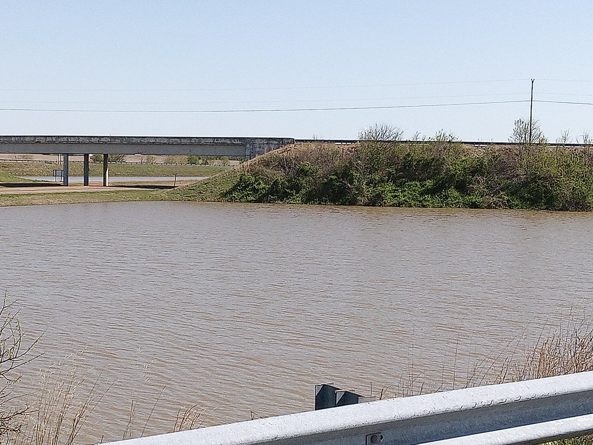 rcude93's tweet photo. Incredible Flooding from the Obion River at Trimble in Dyer Co. #tnwx #flooding @RonChilders @PatrickEllisWx @NC5_LelanStatom @wxShaley https://t.co/XS381JhfDe