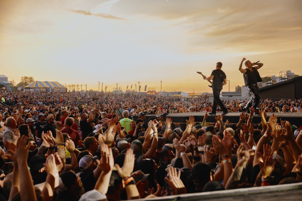 💯 DAYS OUT.
The countdown’s on. The amps are warming up.
The neighbors are already mad. 🤘