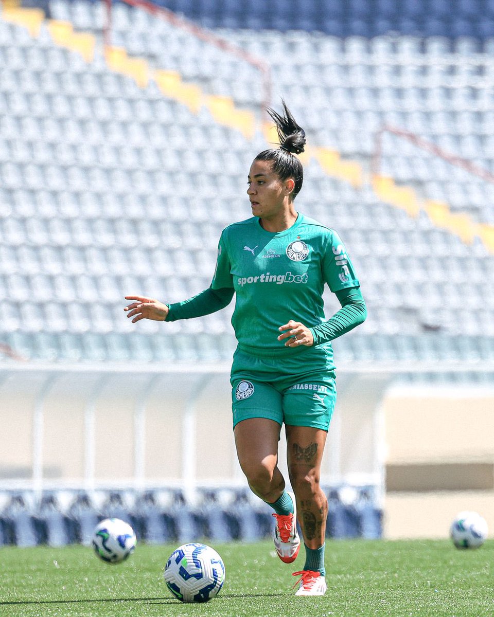 Palmeiras_FEM's tweet photo. Dando sequência à preparação, hoje o treino foi na Arena Barueri! 📍 https://t.co/JbzL8GbKkk