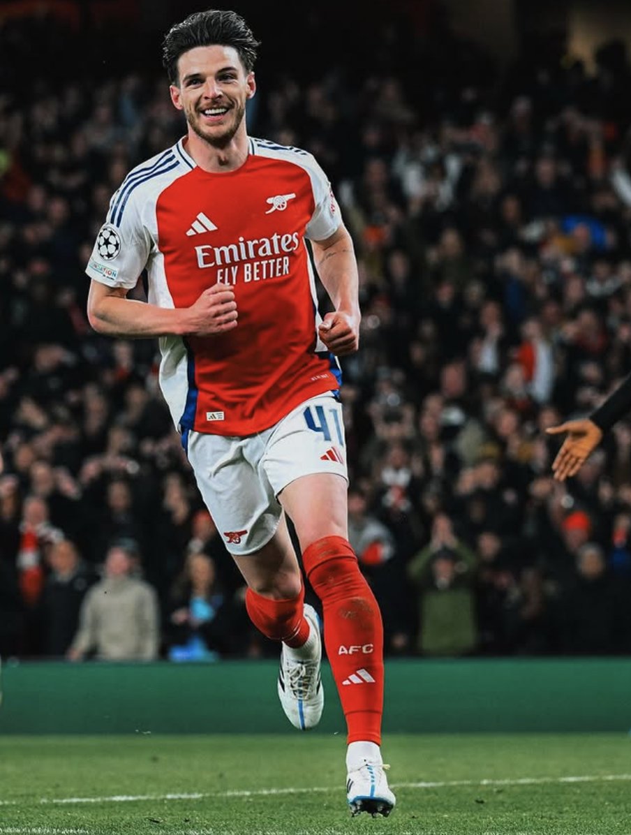 ¡¡DECLAN RICE DE NUESTRA VIDA!! ¡¡NO SE PUEDE CREER LO DEL MEDIOCAMPISTA INGLÉS!! ¡¡¡GOLAZAZAZAZAZO ESPECTACULAR!! ¡¡ESTÁ ENFERMO!! ¡¡DOBLETE DE GOLAZOS DE TIRO LIBRE ANTE EL REY DE EUROPA!! ¡¡MEMORABLE!! ¡¡SIMPLEMENTE MEMORABLE!! ¡¡ARSENAL 2-0 REAL MADRID!!