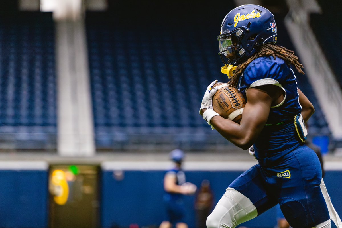 NAU Athletics tweet media