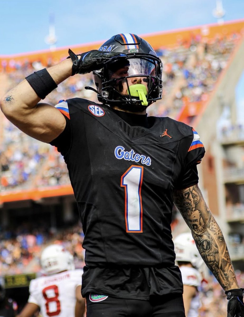 Florida Offered <a href="/CoachBillyG/">Coach Billy Gonzales</a> <a href="/coach_bnapier/">COACH BILLY NAPIER</a> <a href="/Coachkingruss/">Russell King</a> <a href="/CoachQKent/">Quintin Kent</a> <a href="/CartersvilleFB/">Cartersville FB Recruiting</a> <a href="/CHSHurricaneFB/">CartersvilleFootball</a> <a href="/Rivals/">Rivals</a> <a href="/On3Recruits/">On3 Recruits</a>