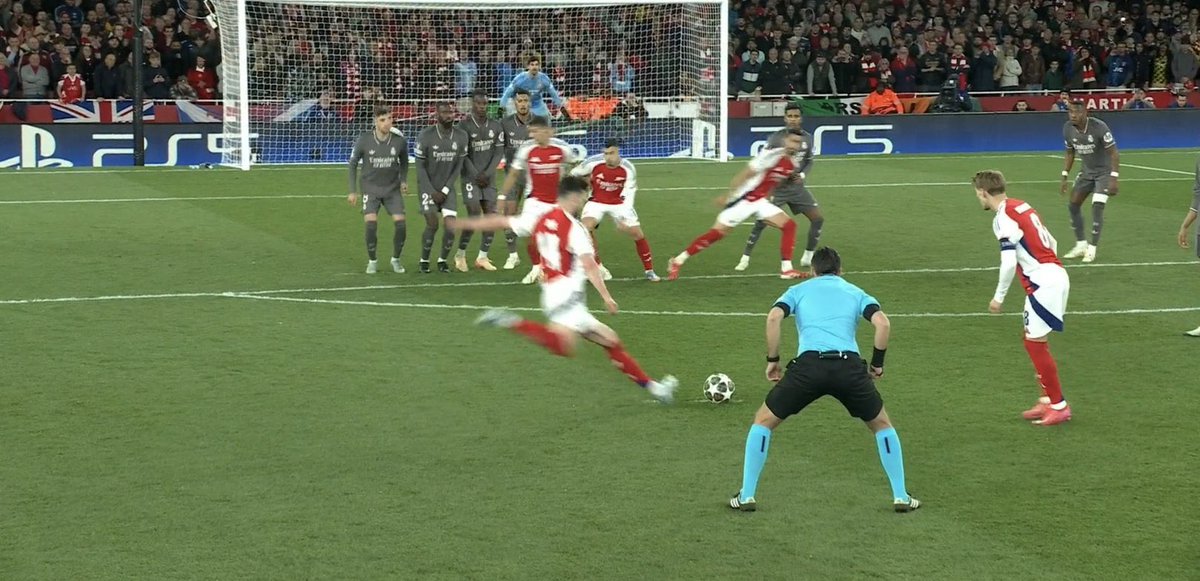 Out Of Context Football tweet media