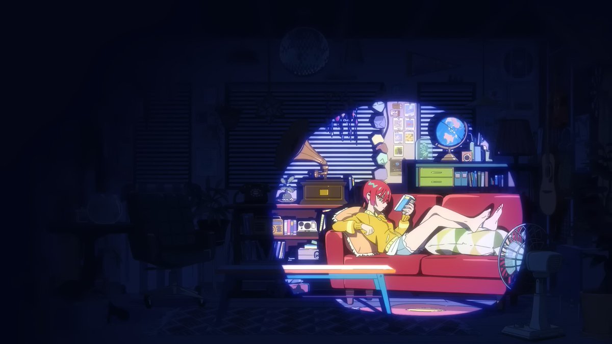 Yuyucow's tweet image. Very cute ending directed and storyboarded by Touko Yatabe. The mostly fixed camera jumping across minor variations &amp;amp; the cluttered interior make it feel nicely lived-in, and it&apos;s interesting to see it share motifs from the show itself like the spotlights