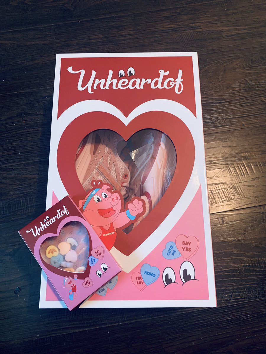 Shout out to <a href="/unheardofbrand/">unheardofbrand</a> was able to secure the wife her Sz. 5.  Still patiently hoping for a surprise 14 invoice on the pink or the blue so we can match  for date night lol.