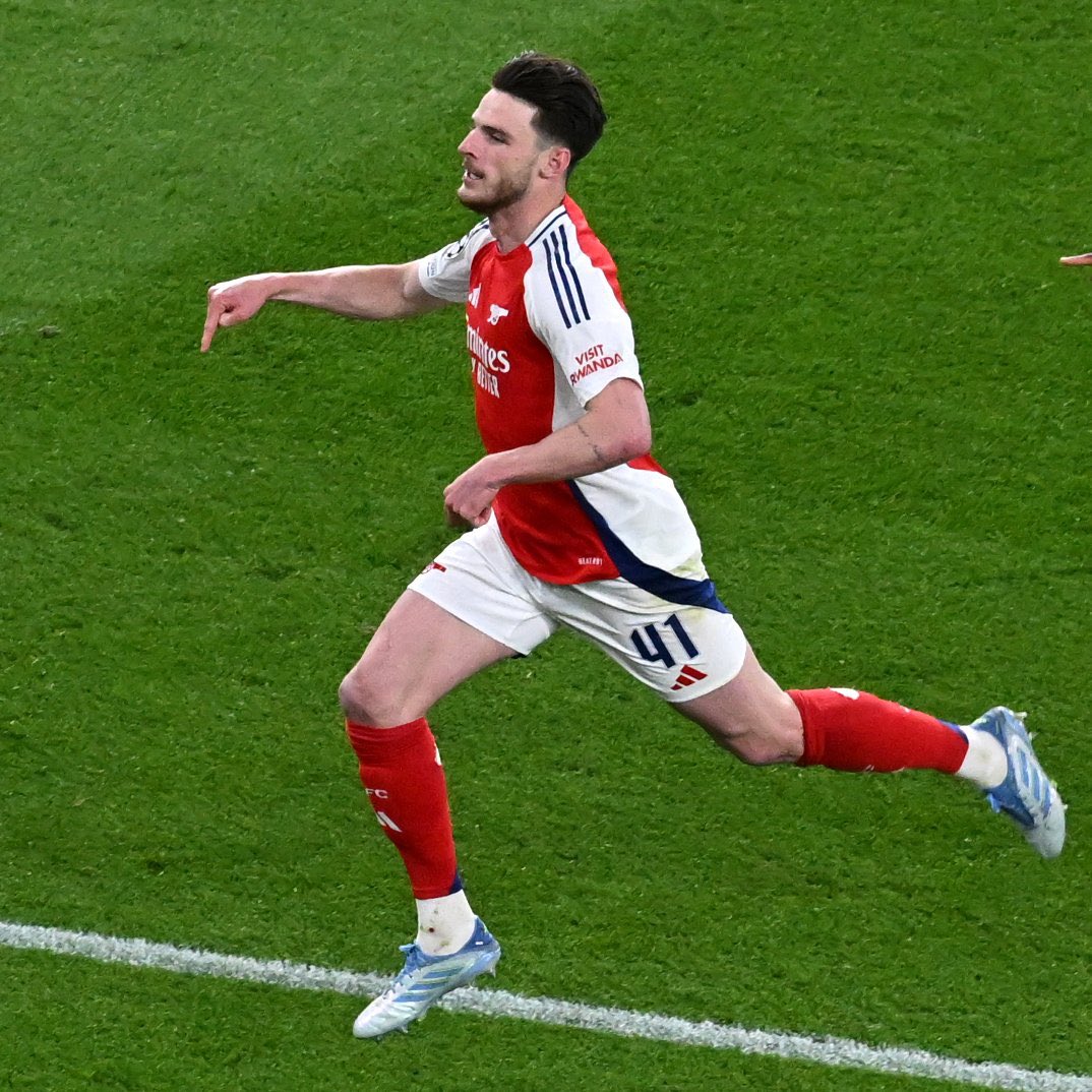 🔥 Thierry Henry (2006) and Declan Rice (2025) are now the only two Arsenal players to have scored a UEFA Champions League goal against Real Madrid:

#ARSRMA|#ChampionsLeague