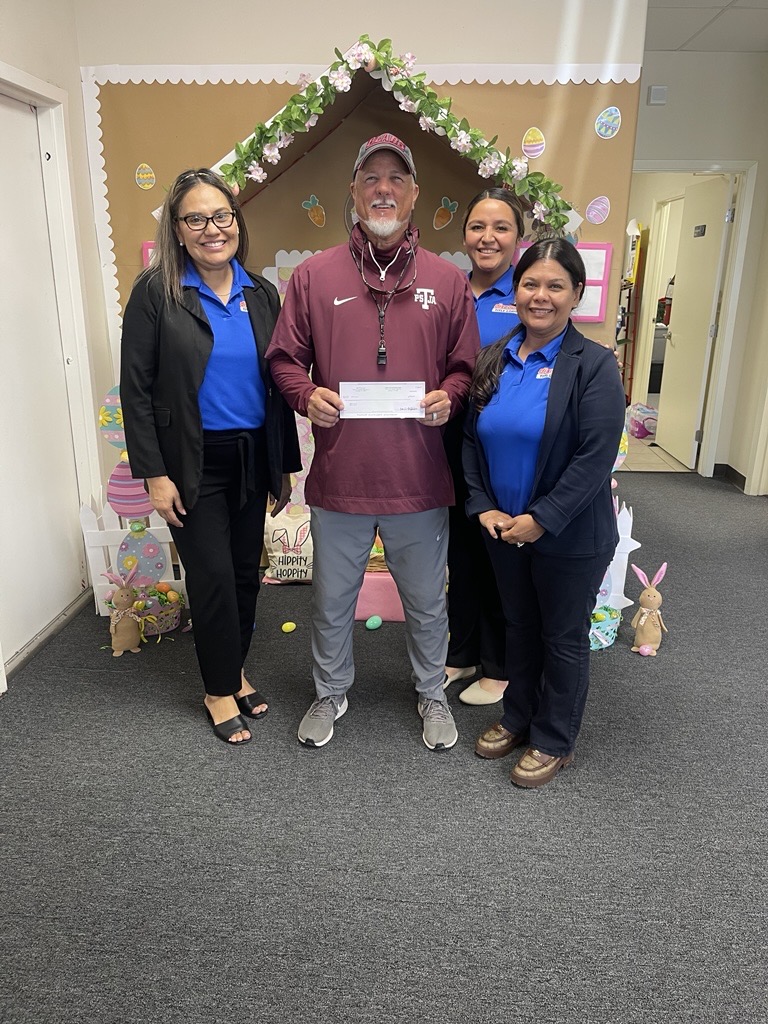 Discount Title Loan (@discount_loan) on Twitter photo <a href="/discount_loan/">Discount Title Loan</a> #DTLPharr shows their support to <a href="/PsjaFootball/">PSJA Bear Football</a> up coming summer 7 on 7 team. Great luck to their 🏈athletes and 🏈staff during the fall too. #EyesUp #RIDE #DiscountTitleLoans <a href="/PSJAECHS/">PSJA Early College High School</a> <a href="/coachflwilliams/">Farrell Williams</a> <a href="/discount_loan/">Discount Title Loan</a> #DTLPharr shows their support to <a href="/PsjaFootball/">PSJA Bear Football</a> up coming summer 7 on 7 team. Great luck to their 🏈athletes and 🏈staff during the fall too. #EyesUp #RIDE #DiscountTitleLoans <a href="/PSJAECHS/">PSJA Early College High School</a> <a href="/coachflwilliams/">Farrell Williams</a>