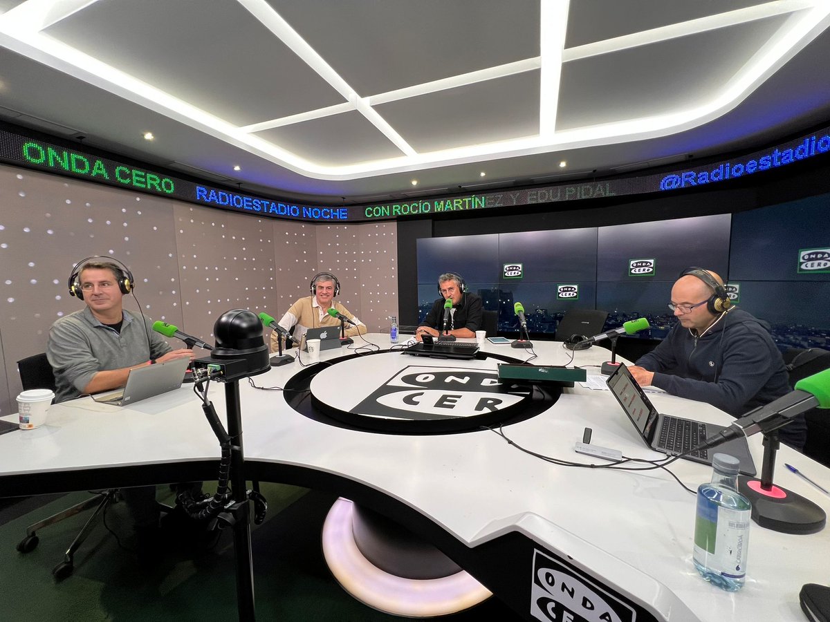 El Colegio Invisible tweet media