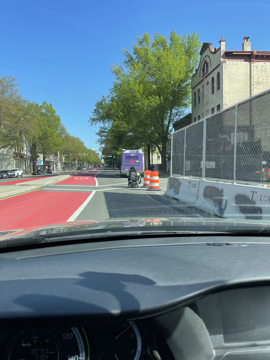Stewart Schwartz 🇺🇸🇺🇦 (@csgstewart) on Twitter photo What happens when the <a href="/CityRichmondVA/">City of Richmond, VA</a> <a href="/DPW_RichmondVA/">Richmond VA DPW</a> don’t require developers (and in this case VCU) to provide a safe, temporary, protected sidewalk during building construction. What happens when the <a href="/CityRichmondVA/">City of Richmond, VA</a> <a href="/DPW_RichmondVA/">Richmond VA DPW</a> don’t require developers (and in this case VCU) to provide a safe, temporary, protected sidewalk during building construction.