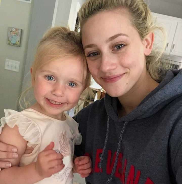 <a href="/jr7735608/">Jullet Rose</a>